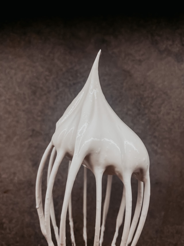 Sahne fürs Osterdessert